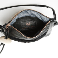 Mini Mega Bag 02.