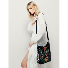 El Cosmica Leather Tote