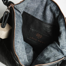 Mega Bag 01.
