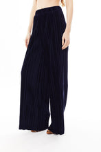 Olivia Pant